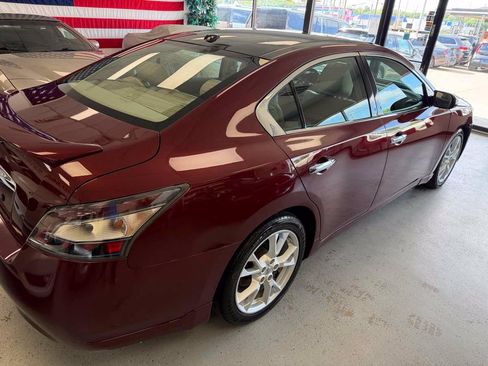 Used 2012 Nissan Maxima 3.5 SV w/ Premium Pkg FWD image 6