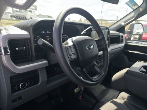Used 2025 Ford F350 XL image 13