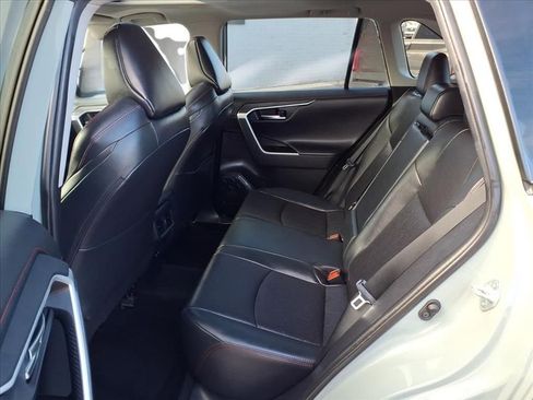 Used 2021 Toyota RAV4 TRD Off-Road image 12