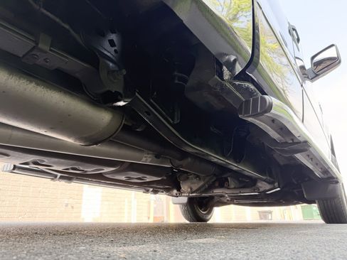 Used 2011 Ford F150 XLT w/ XLT Convenience Pkg AWD/4WD image 16