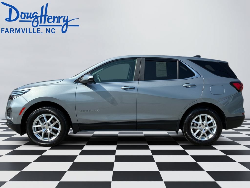 Used 2024 Chevrolet Equinox LT FWD image 2