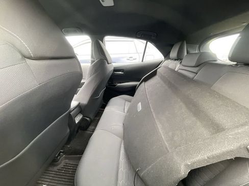 Used 2023 Toyota Corolla SE FWD image 6