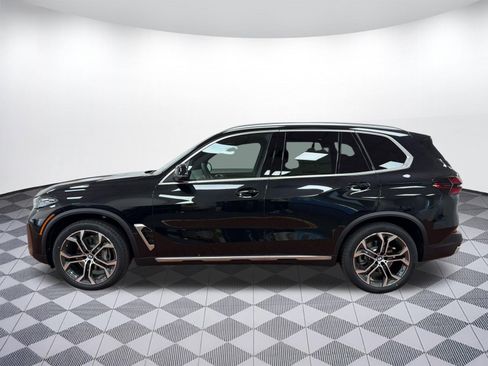 New 2026 BMW X5 xDrive40i w/ Climate Comfort Package AWD/4WD image 2