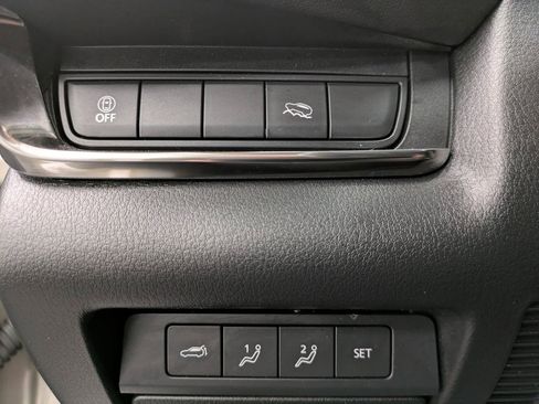 Used 2023 MAZDA CX-30 AWD 2.5 S w/ Premium Package image 22