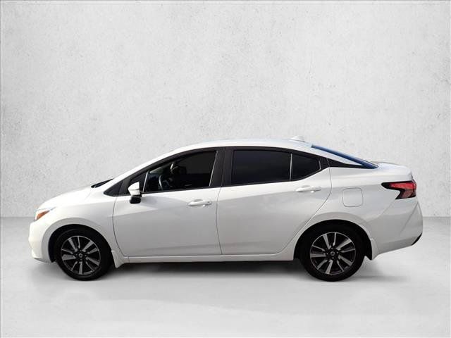 Used 2021 Nissan Versa SV FWD image 2