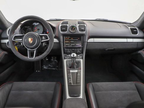 Used 2016 Porsche Cayman GT4 image 2