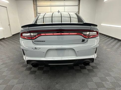Used 2022 Dodge Charger Scat Pack RWD image 21