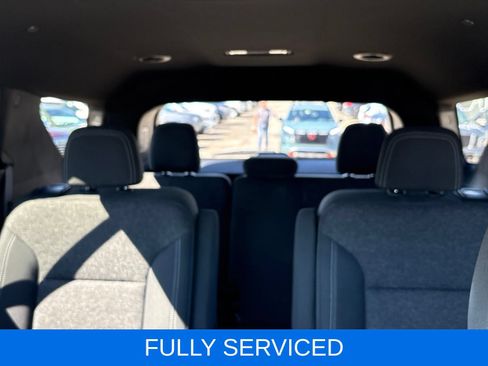 Used 2024 Chevrolet Traverse LT w/ Midnight/Sport Edition AWD/4WD image 25