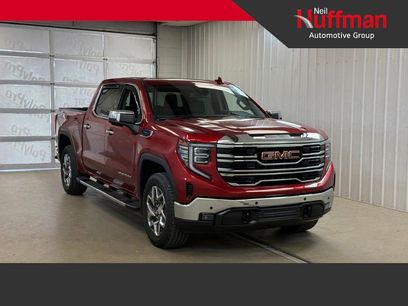 Used 2025 GMC Sierra 1500 SLT w/ SLT Premium Package
