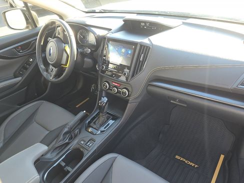 Used 2022 Subaru Crosstrek 2.5i Sport w/ Moonroof Package image 15