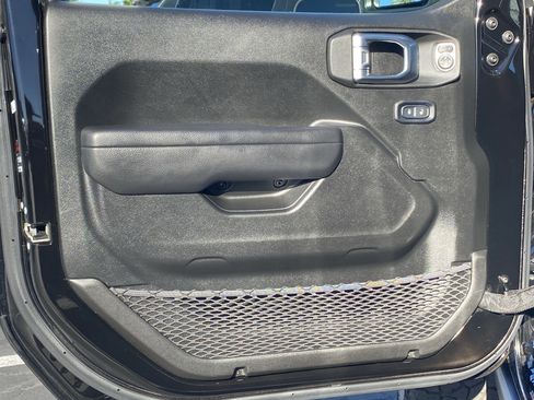 Used 2023 Jeep Gladiator Mojave w/ Trailer Tow Package image 26