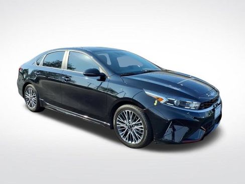 Used 2023 Kia Forte GT-Line w/ GT-Line Premium Package FWD image 1