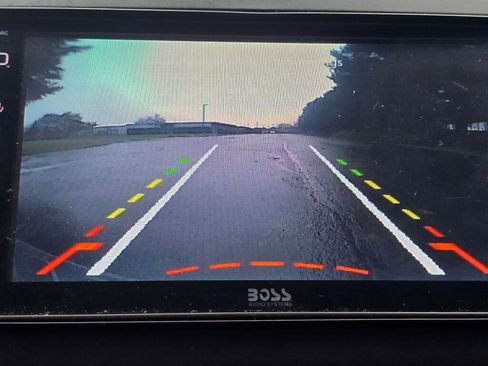 Used 2014 Nissan Frontier SV w/ SV Value Truck Package image 34