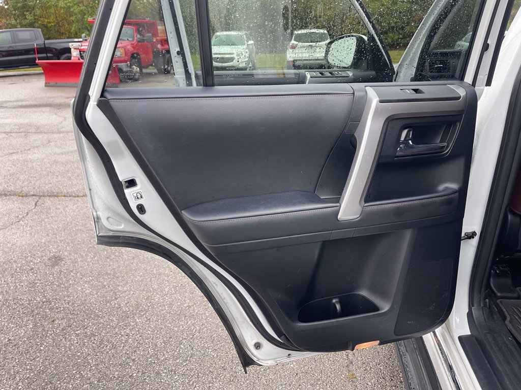 Used 2024 Toyota 4Runner Limited AWD/4WD image 16