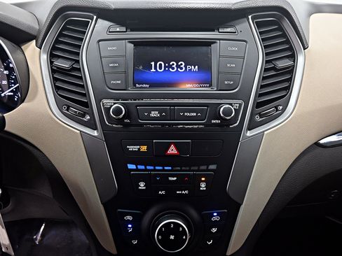 Used 2018 Hyundai Santa Fe Sport AWD/4WD image 10