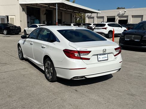 Certified 2020 Honda Accord EX-L image 5