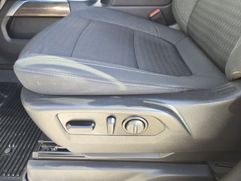 Used 2021 Chevrolet Silverado 1500 RST w/ Convenience Package II image 28