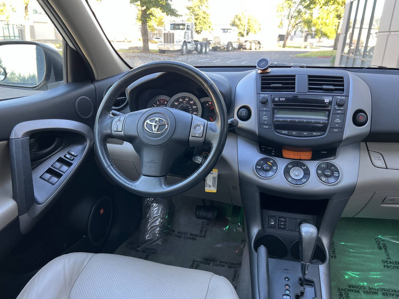 Used 2008 Toyota RAV4 Limited AWD/4WD image 15