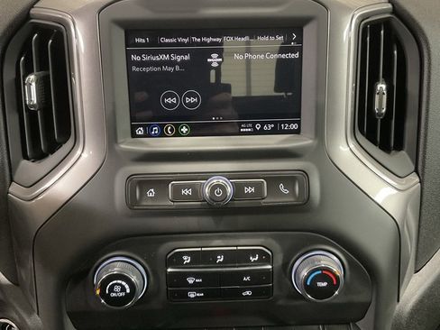 Used 2025 Chevrolet Silverado 2500 Custom w/ Custom Value Package image 16