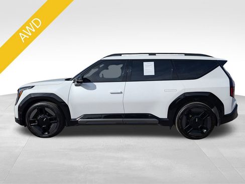 Certified 2024 Kia EV9 GT-Line image 2