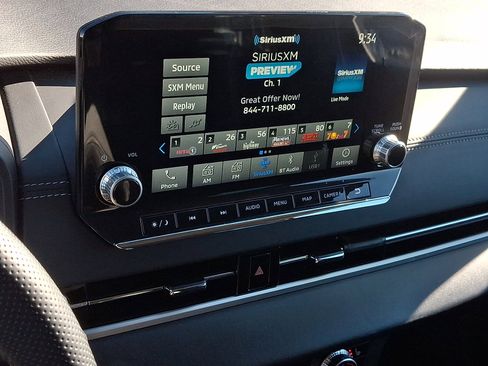 Used 2022 Mitsubishi Outlander SE image 18