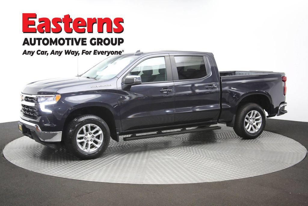 Used 2022 Chevrolet Silverado 1500 LT AWD/4WD image 58