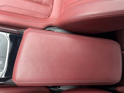 Used 2022 BMW 230i Coupe w/ M Sport Package image 31