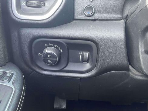 Used 2024 RAM 2500 Big Horn image 20