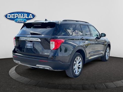 Used 2023 Ford Explorer XLT w/ Equipment Group 202A AWD/4WD image 7