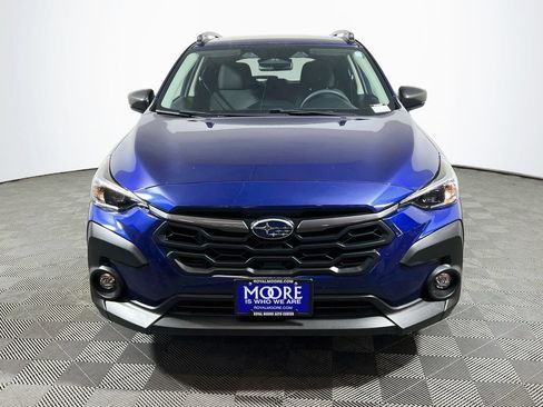 Used 2025 Subaru Crosstrek 2.5i Premium AWD/4WD image 2