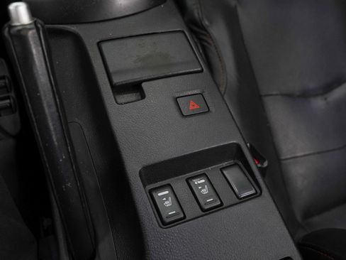 Used 2005 Nissan 350Z Touring RWD image 19