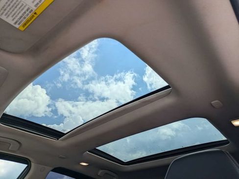 Used 2018 Nissan Maxima Platinum FWD image 21