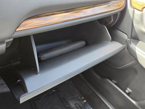 Certified 2021 Honda CR-V Touring image 22