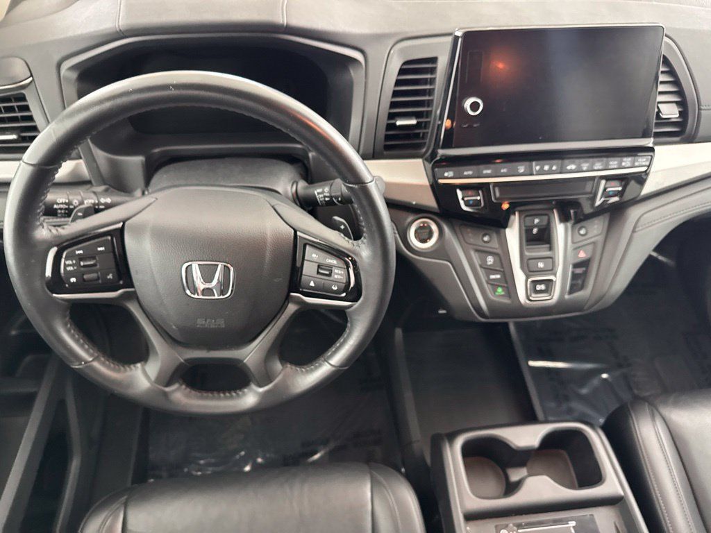 Used 2025 Honda Odyssey EX-L image 25