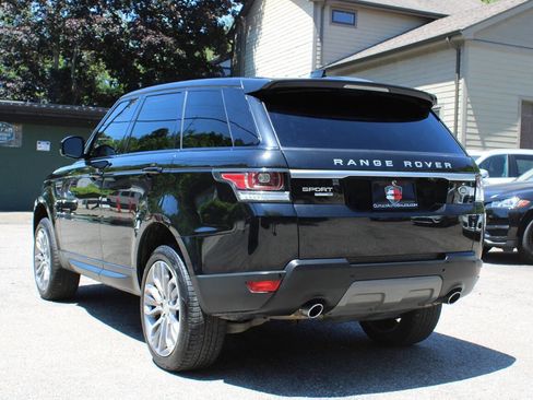 Used 2017 Land Rover Range Rover Sport SE AWD/4WD image 5