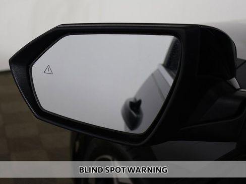 Used 2023 Hyundai Elantra Limited image 7