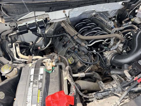 Used 2013 Ford F150 XLT w/ Luxury Equipment Group AWD/4WD image 13