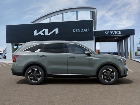 New 2026 Kia Sorento EX AWD/4WD image 7