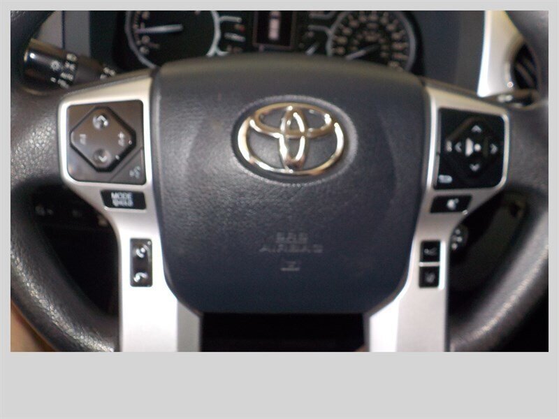 Used 2019 Toyota Tundra SR5 w/ SR5 Upgrade Package AWD/4WD image 19