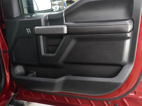 Used 2019 Ford F150 XLT w/ Equipment Group 302A Luxury AWD/4WD image 9
