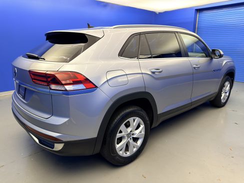 Used 2020 Volkswagen Atlas Cross Sport S FWD image 7