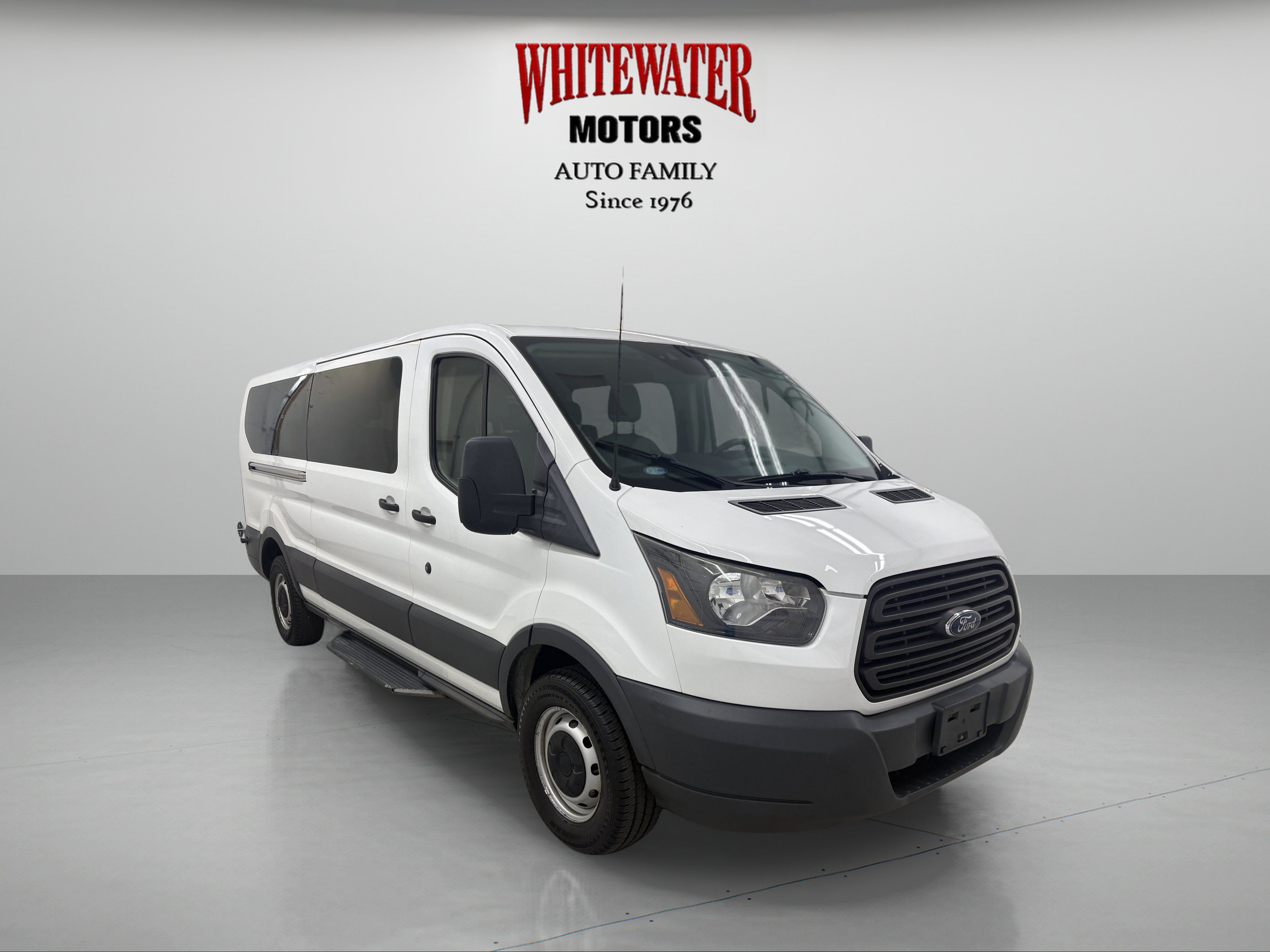 Used 2018 Ford Transit 350 XL RWD image 5