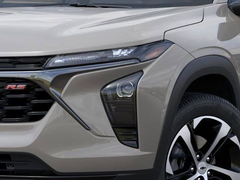 New 2026 Chevrolet Trax RS FWD image 10