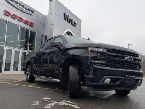 Used 2019 Chevrolet Silverado 1500 RST w/ All-Star Edition AWD/4WD image 2