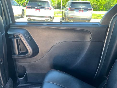 Used 2019 Dodge Grand Caravan GT FWD image 24