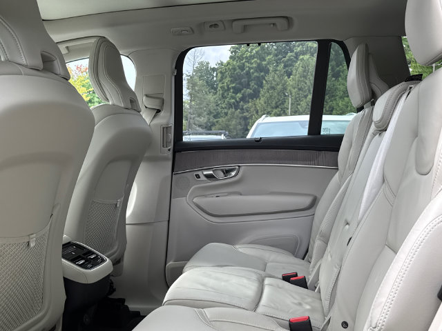 Certified 2026 Volvo XC90 B6 Ultra AWD/4WD image 21