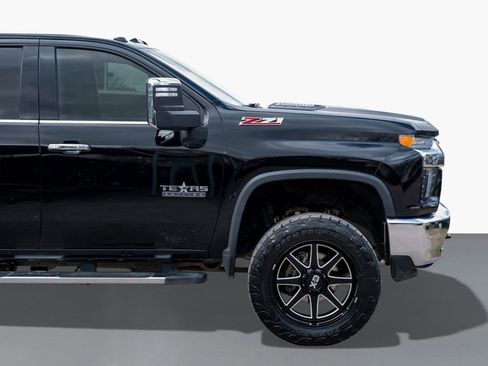Used 2020 Chevrolet Silverado 2500 LTZ w/ LTZ Texas Edition image 7