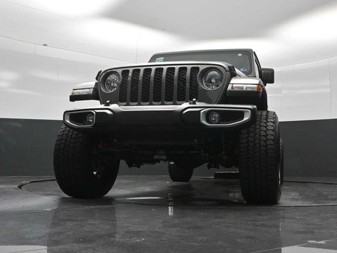 Used 2021 Jeep Gladiator Sport AWD/4WD image 52