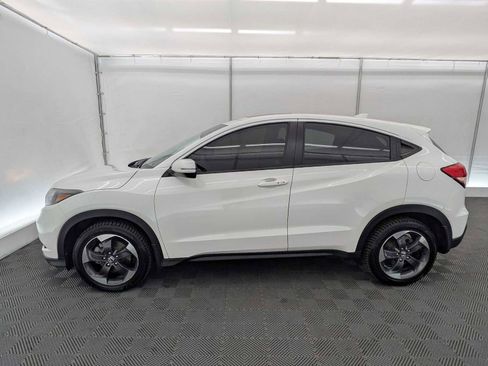 Used 2018 Honda HR-V EX image 3