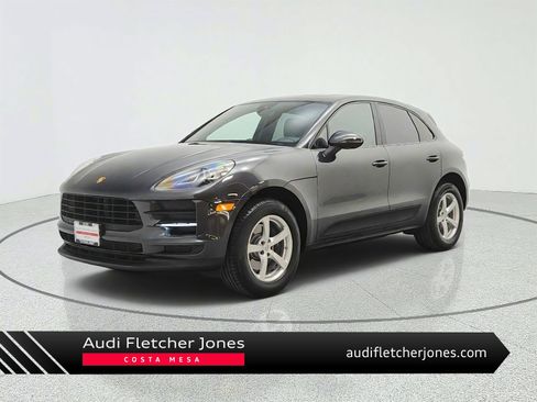 Used 2019 Porsche Macan AWD/4WD image 1